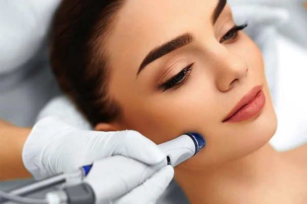 مزونیدلینگ چیست+فواید و عوارض مزونیدلینگ در تهران